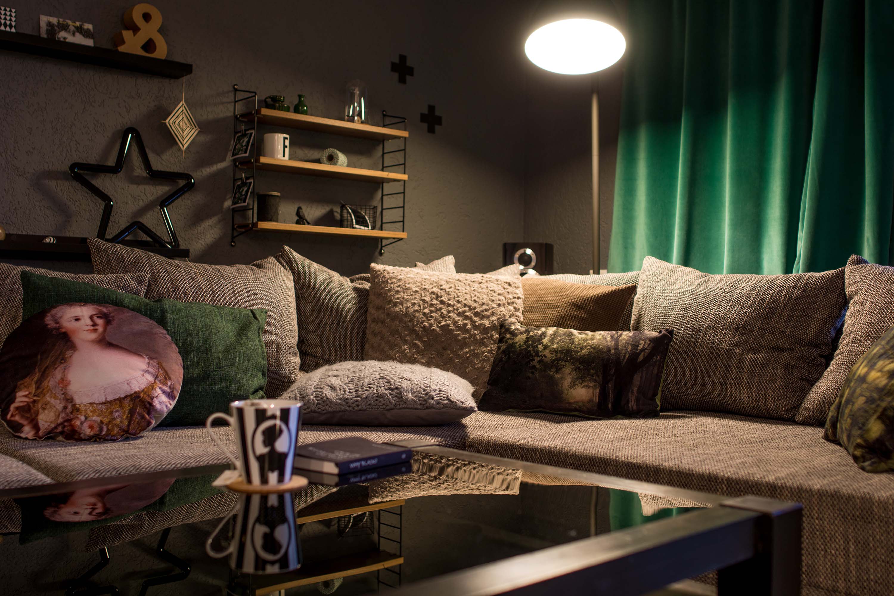 Herbstzeit ist kuschelzeit – mit tollen kissen von stylefruits ... Welche farbe passt kissen passt zu graue sofa